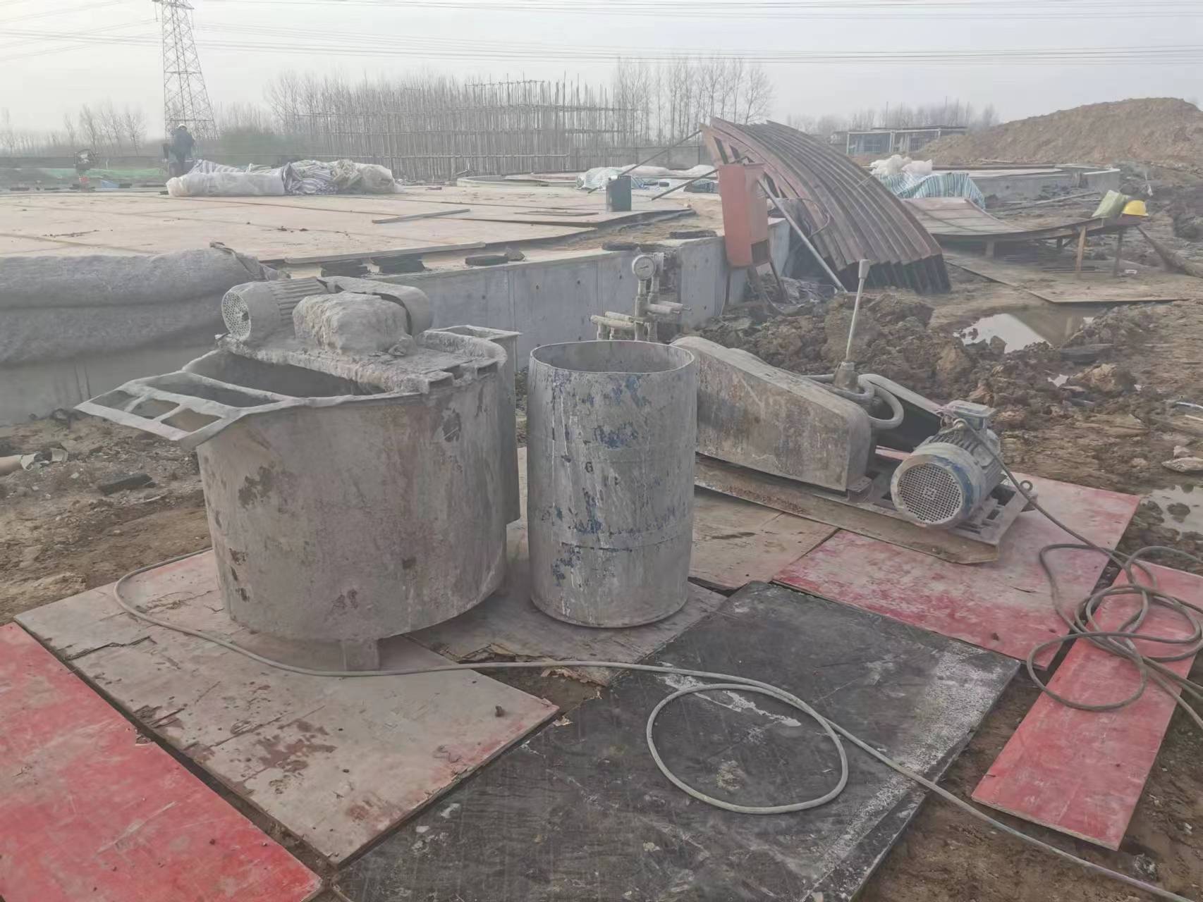 新晃设备基础注浆